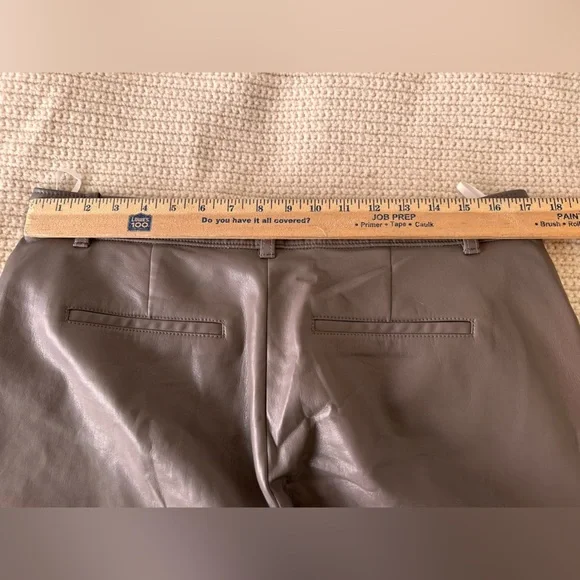 Babaton cropped vegan leather pant - Picture 8 of 12